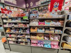 -潮品挚尚(五角场苏宁易购店)