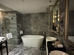 -榛悦隆堡成都酒店(春熙路太古里店)