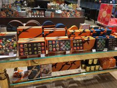 -VENCHI 闻绮(北京国贸商城店)