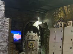 -暴风岛沉浸式体验馆(百联世纪店)