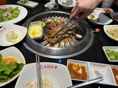 -木槿花韩式炭烤·熟成肉工坊(孙文东路店)