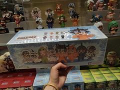 -泡泡玛特POPMART(蓝色港湾店)