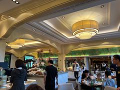 -鲤鱼洲酒店港鲤咖啡厅