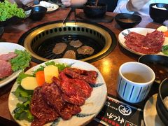 -炼火烤肉店