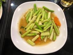 -J Daeng Seafood