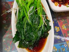 白灼芥兰-渝信川菜(西单店)
