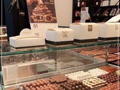 自助取餐区-Laderach 莱德拉(上海环贸iapm店)