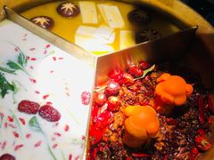 -湊湊火锅·茶憩(上海合生汇店)