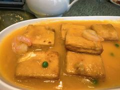 -德彪酒馆围炉串串