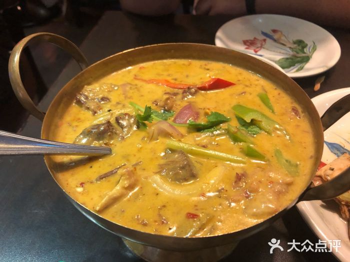 大头虾越式风味餐厅(光明广场店)越式咖喱牛腩煲图片