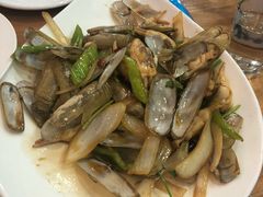 -地方名吃海鲜大馅蒸饺(北戴河店)