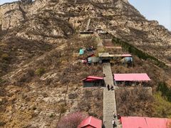 -抱犊寨风景区