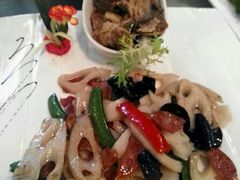 -双子楼大酒店(城开国际写字楼店)