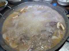 -泽成冰煮羊(非·遗东岸国际店)