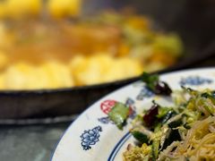 -鱼窝棚柴火铁锅炖(富山屯店)