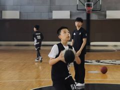 -梦想之巅·青少年篮球·羽毛球·培训中心(西站店)