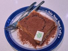 网红漏奶华-牛楠楠·香港牛腩茶餐厅(永旺店)