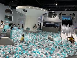 -MINI MARS KIDS CLUB亲子家庭中心(长宁天山店)