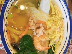 鲜肉馄饨-长人馄饨铺(解放街店)