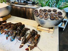 -锦厨国际自助餐厅 · 云端景观 (昆明索菲特大酒店)