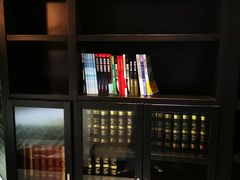 -喜鹊愉家酒店(郑州曼哈顿博览中心地铁站店)