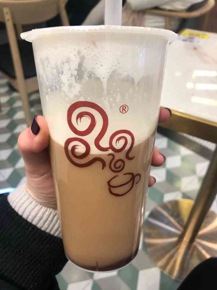 第一次买的是奶盖格雷口味还是不错哒