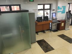 -上海市静安区图书馆(新闸路馆)
