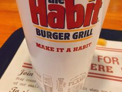 -The Habit Burger Grill 哈比特汉堡(复兴soho店)