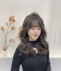 -妃格美发沙龙·烫发·染发