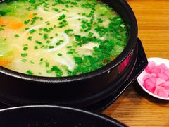 -苗乡米线(建军路店)