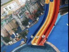 -兴芮温泉度假区