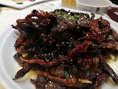 -蔼若春.传承三十年云南菜(金碧公园店)