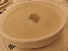 燕窝鸡茸汤-太平馆餐厅(尖沙咀店)