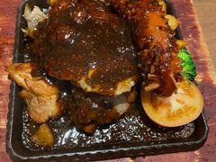 -东荟城名店仓