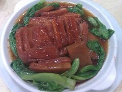 粉葛扣肉煲-惠爱餐厅