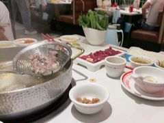 -八合里潮汕鲜牛肉火锅(上海汇智广场店)