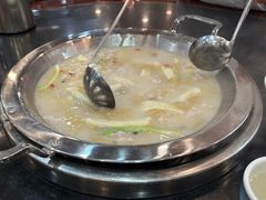 -老来福·非遗酸汤兔(凯旋路店)