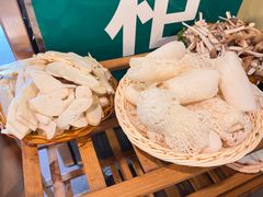 -菌海森林·非遗野生菌火锅(西山区滇池路摩根道店)