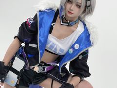 -米游妙妙屋cosplay换装自拍摄影体验馆