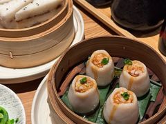 -荣家黄鱼面(南京西路店)