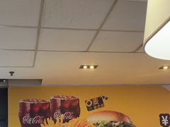 -麦当劳(哈西万达店)