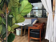 -酤居湖景音乐餐吧(安宁店)