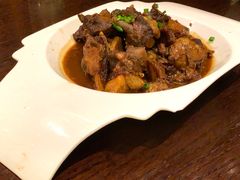 焖黄牛肉-拾溪餐厅·包厢(杭州千禧度假酒店)