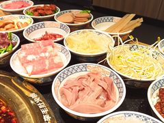 -周小明火锅(黑金冠社区店)