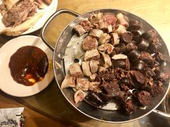 -蒙亨·手把肉·蒙古包文化主题餐厅(天恒广场店)