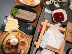 -捞王锅物料理(上海世茂广场店)