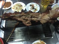 -草原烤羊腿总店(总店)