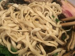 -镇南锅盖面馆(解放路店)