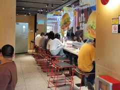 -麦当劳(中二横路店)