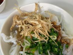 -再回首鸡肉米线(人民路一店)